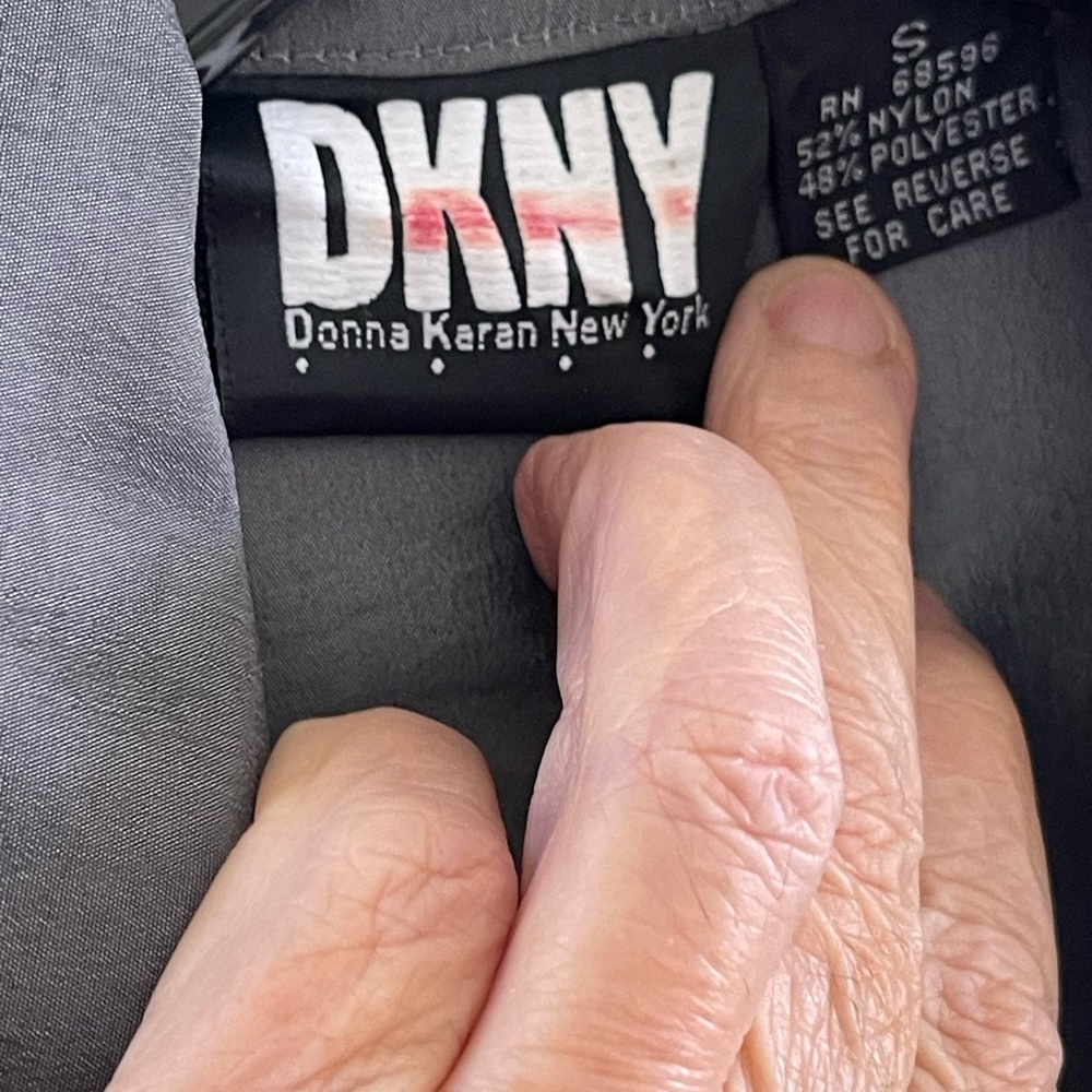 VINTAGE DKNY COAT - Picture 6 of 12